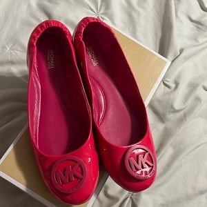 Michael Kors ultra pink shoes